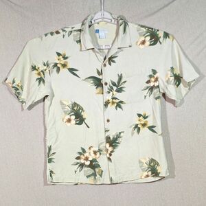Half Moon Bay Silk Rayon Hibiscus Hawaiian Camp Shirt in Cream Green L